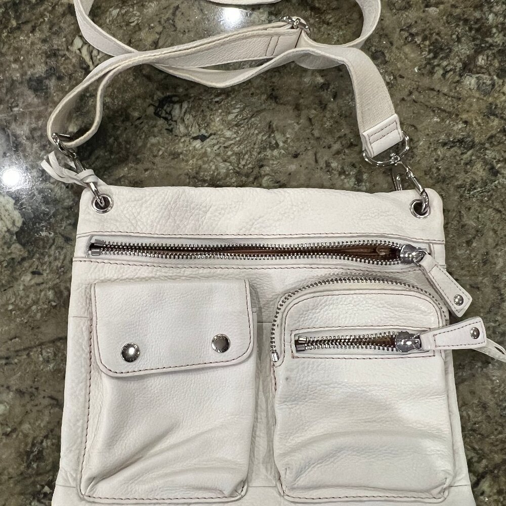 Fossile White Leather Crossbody Like New